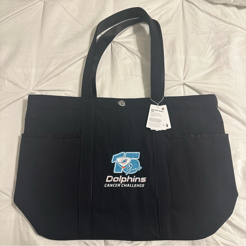 SALE⬇️ Lululemon Daily Multi-Pocket Tote Bag DCC15 Miami Dolphins